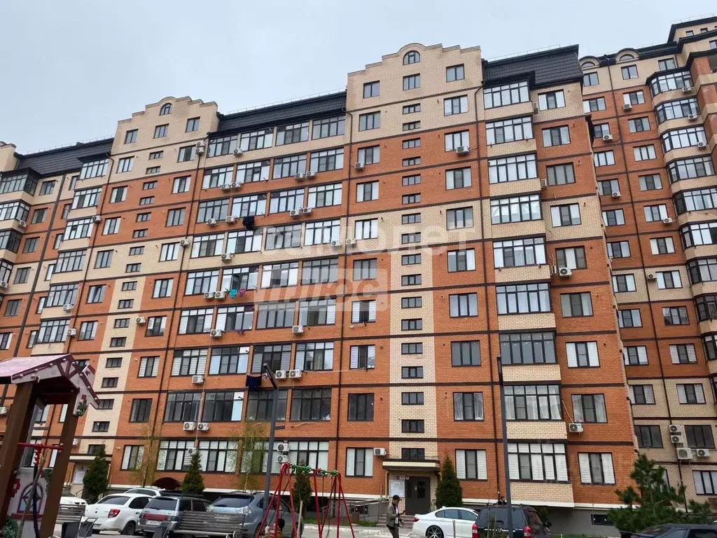 2-к кв. Дагестан, Каспийск ул. Камиля Гасанова, 4А (60.0 м) - Фото 1