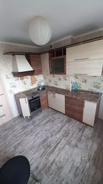 3-к кв. Красноярский край, Красноярск Караульная ул., 40 (70.0 м) - Фото 0