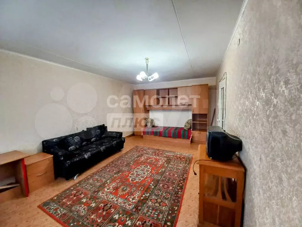 1-к. квартира, 47 м, 9/10 эт. - Фото 1
