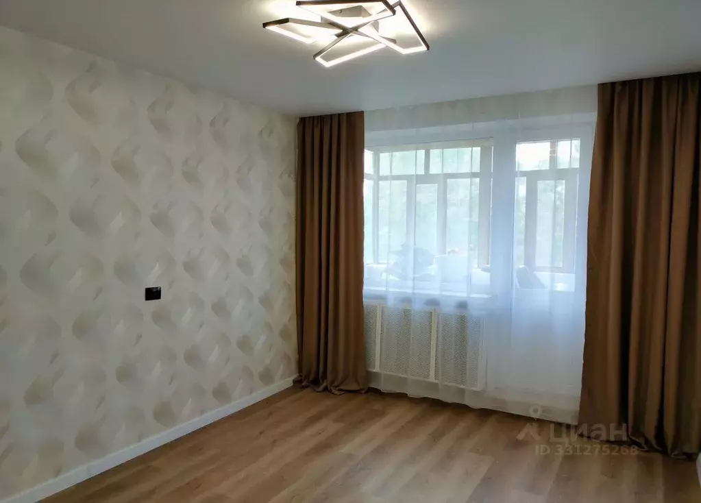 2-к кв. Тюменская область, Тюмень Ямская ул., 100 (43.0 м) - Фото 1