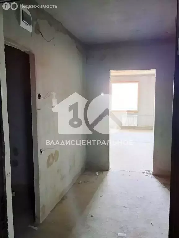 Квартира-студия: Новосибирск, Плющихинская улица, 3 (42 м) - Фото 0