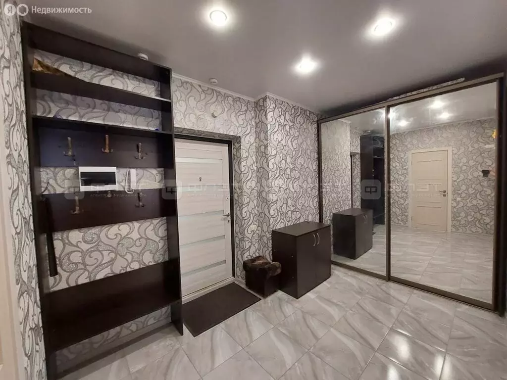 1-комнатная квартира: Казань, улица Родины, 26Б (42.8 м) - Фото 1