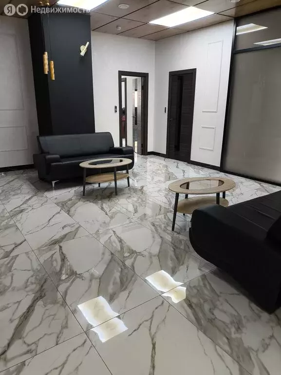 Офис (350 м) - Фото 2