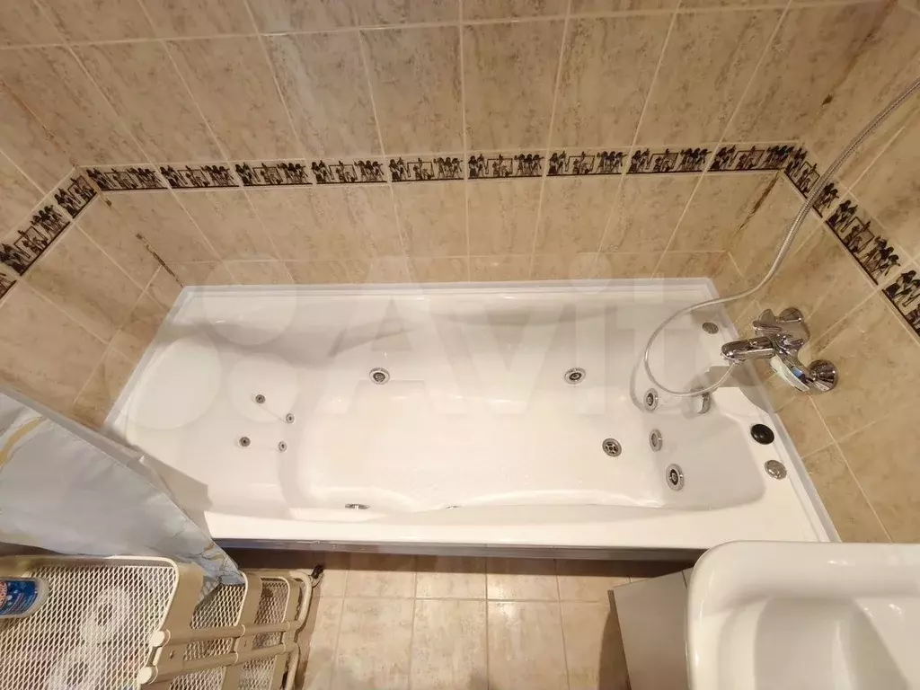 1-к. квартира, 40 м, 13/13 эт. - Фото 1