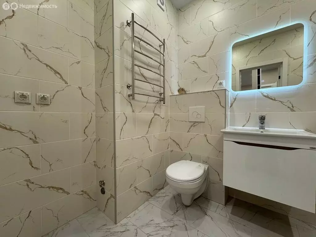 1-комнатная квартира: Тюмень, улица Тимофея Чаркова, 87 (39.1 м) - Фото 1