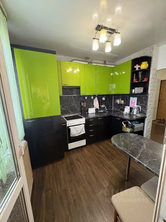 2-к кв. Ставропольский край, Кисловодск Азербайджанская ул., 1А (50.0 ... - Фото 1