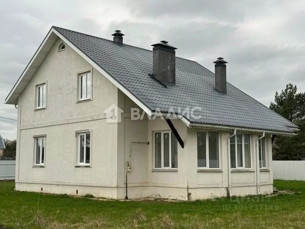 Дом в Калужская область, Боровский район, Совьяки с/пос, д. Петрово  ... - Фото 2