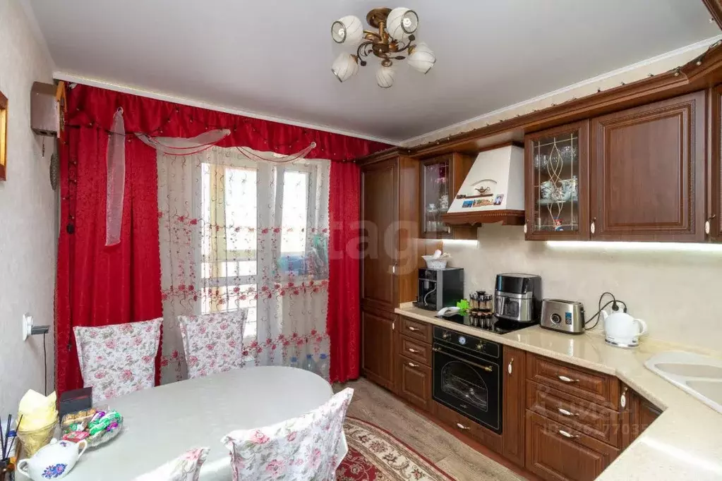 3-к кв. Тюменская область, Тюмень Микрорайон мыс, ул. Судоремонтная, ... - Фото 1