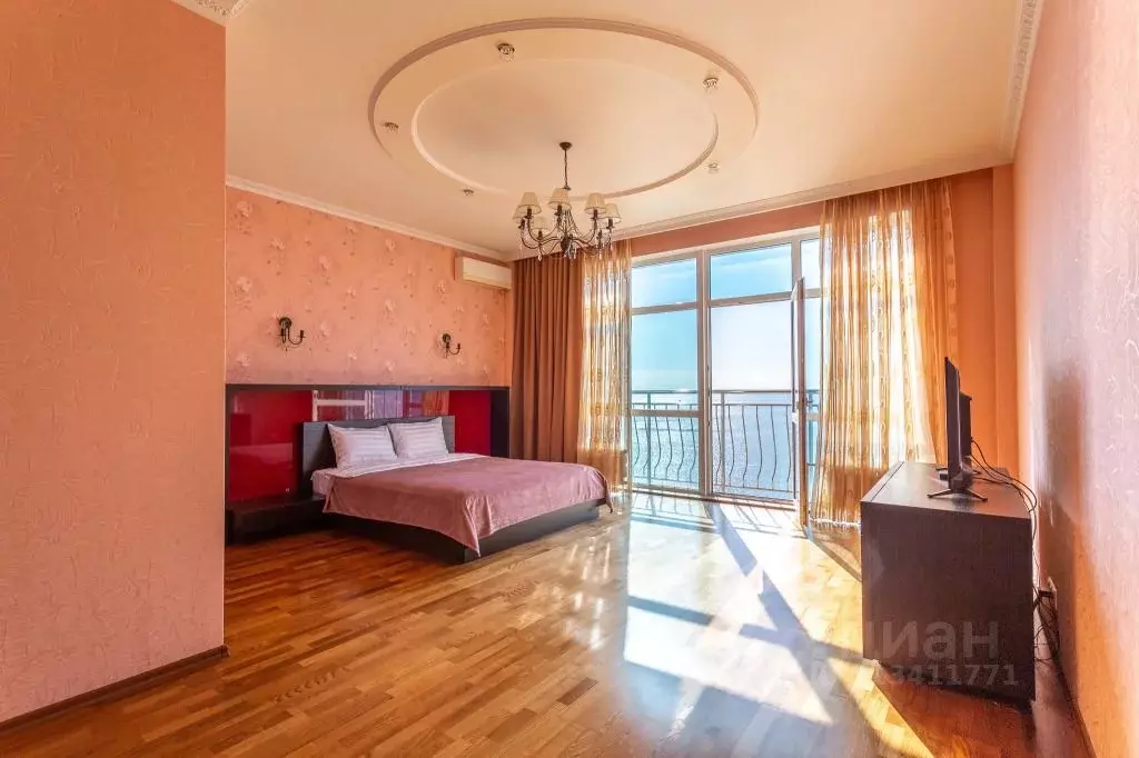 1-к кв. Краснодарский край, Сочи Курортный просп., 95/53 (110.0 м) - Фото 0