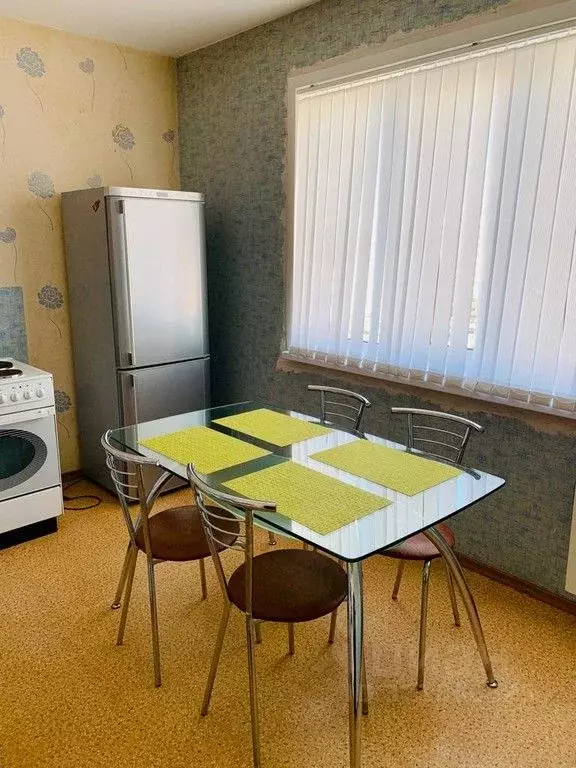 2-к кв. Омская область, Омск Омская ул., 134к1 (67.0 м) - Фото 2