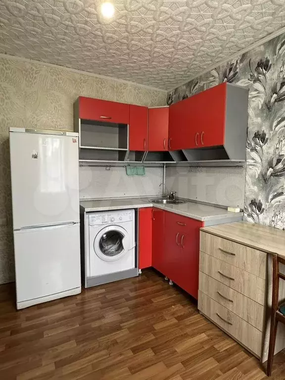 Комната 11 м в 1-к., 2/9 эт. - Фото 0