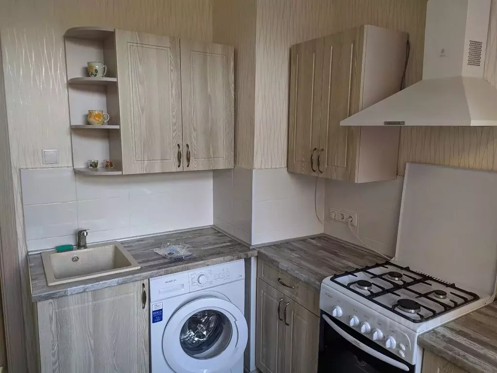 2-к кв. Курганская область, Курган ул. Красина, 67 (50.0 м) - Фото 0