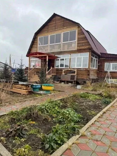 Дом в Саха (Якутия), Якутск пер. Стахановский (200 м) - Фото 1