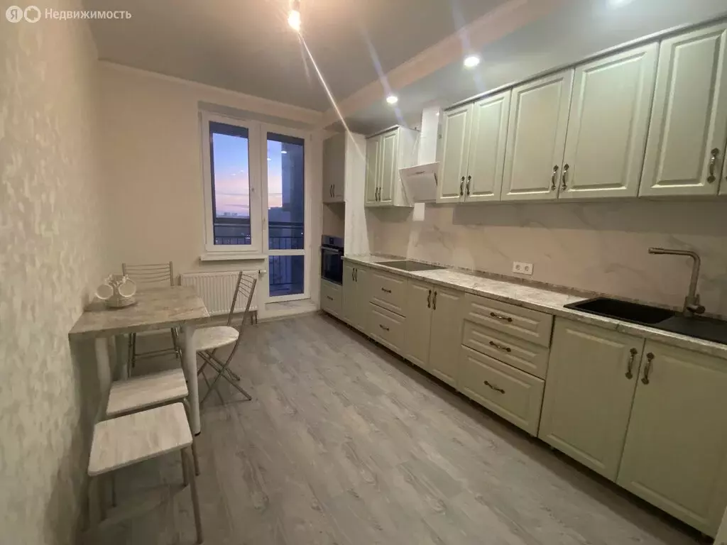 1-комнатная квартира: Казань, улица Родины, 24Г (44.2 м) - Фото 0