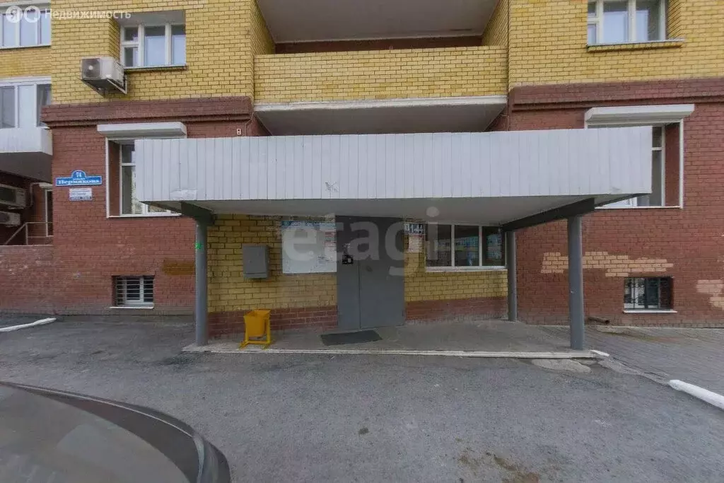 2-комнатная квартира: Тюмень, улица Пермякова, 74 (65.6 м) - Фото 2