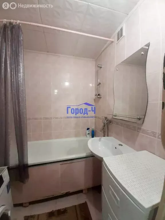 2-комнатная квартира: Чебоксары, Пролетарская улица, 3А (55 м) - Фото 0