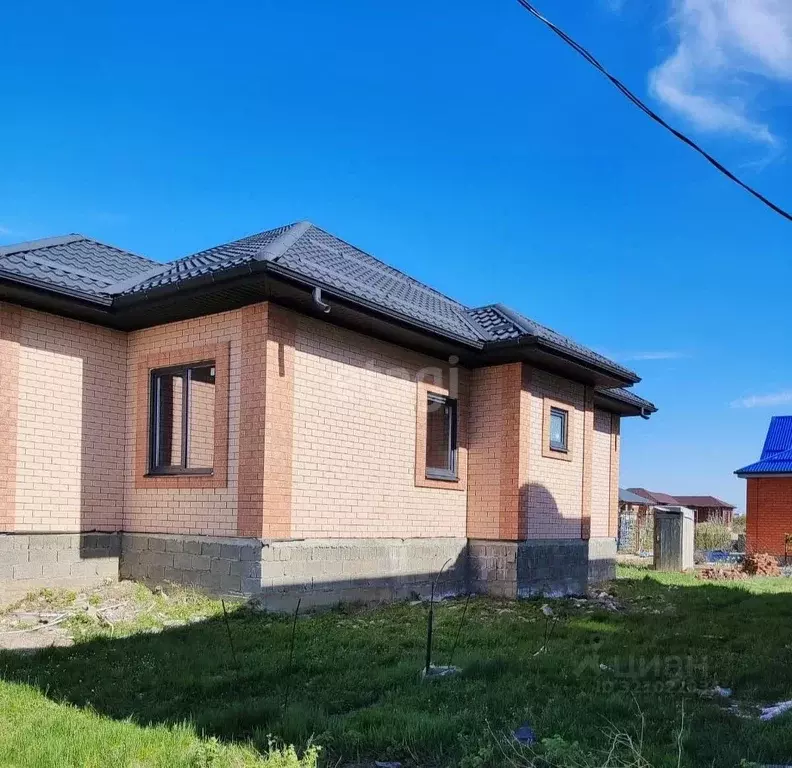 Дом в Адыгея, Майкоп городской округ, Гавердовский хут. ул. Надежды ... - Фото 1