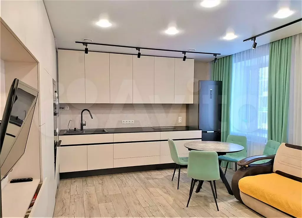 3-к. квартира, 85 м, 5/5 эт. - Фото 1