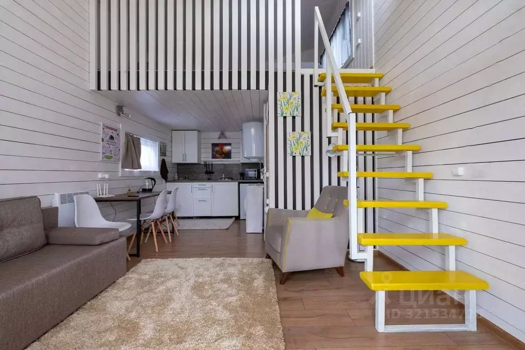 Дом в Ленинградская область, Приозерский район, пос. Сосново ул. ... - Фото 1