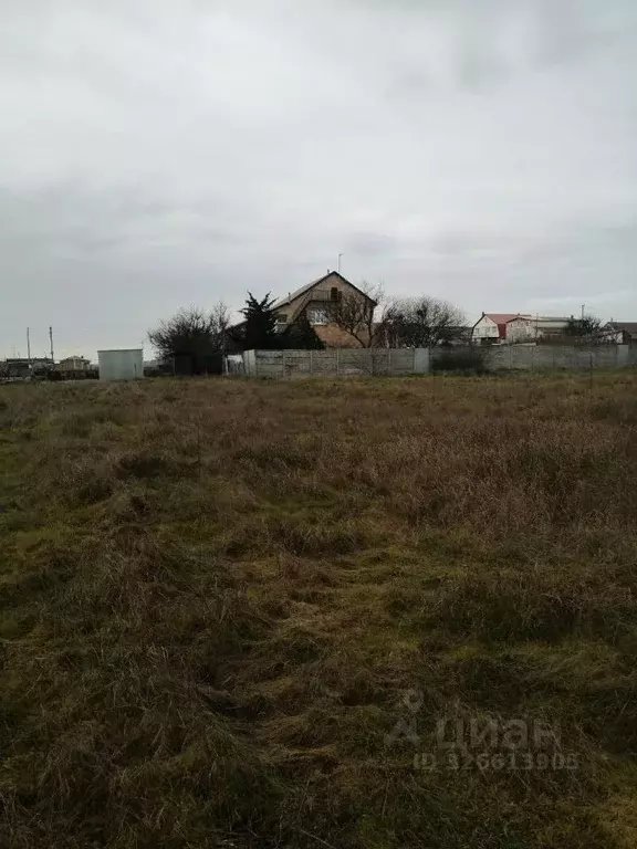 Участок в Крым, Бахчисарайский район, с. Табачное ул. Тенистая (8.0 ... - Фото 1