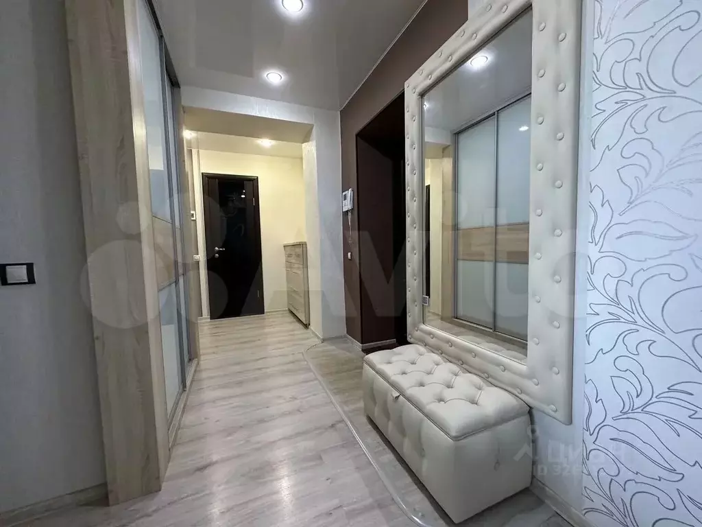 2-к кв. Свердловская область, Екатеринбург ул. Готвальда, 14 (54.8 м) - Фото 1