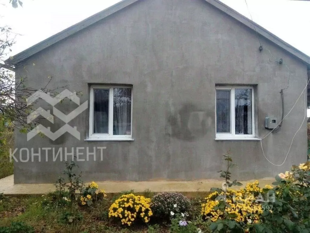 Дом в Крым, Раздольненский район, Славянское с/пос, с. Славянское ул. ... - Фото 1