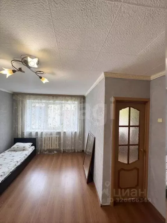 1-к кв. Курская область, Курск Садовая ул., 3 (29.9 м) - Фото 1