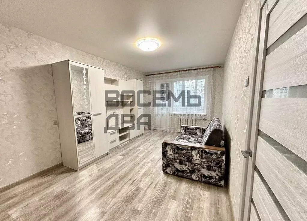 2-к кв. Крым, Симферополь ул. Лермонтова, 17 (49.2 м) - Фото 1