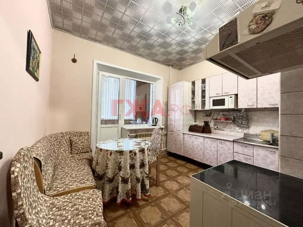 3-к кв. Саха (Якутия), Нерюнгри просп. Мира, 15 (85.0 м) - Фото 0