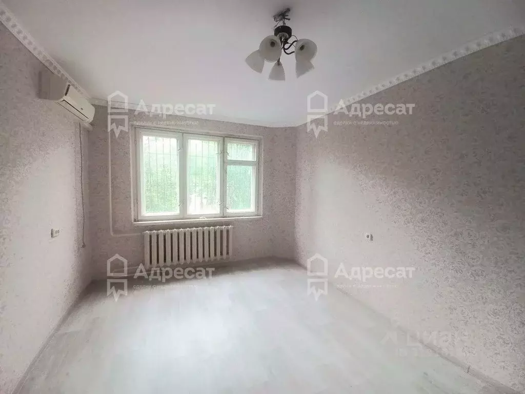 2-к кв. Волгоградская область, Волгоград ул. Землячки, 62 (52.0 м) - Фото 0