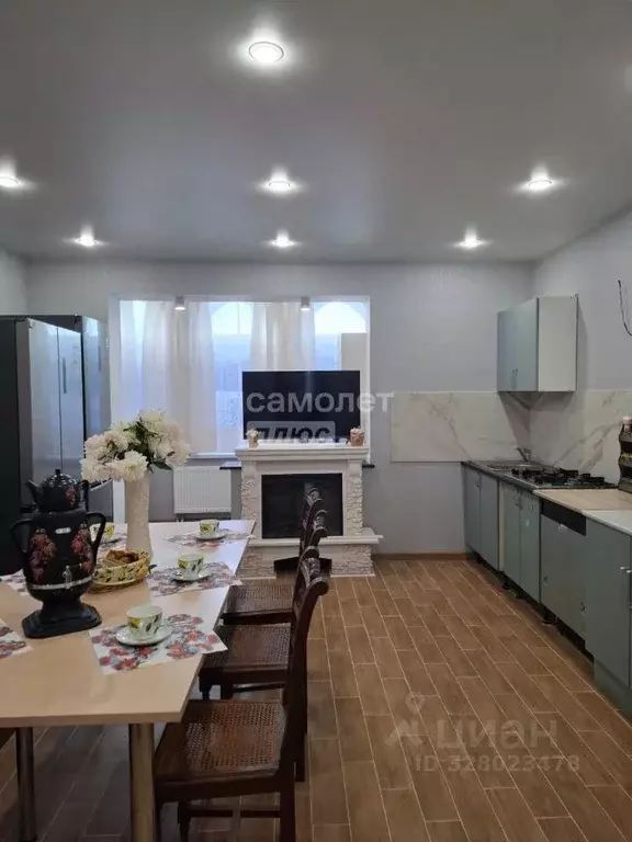 Дом, 268 м - Фото 1