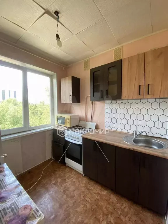 2-к. квартира, 47 м, 5/5 эт. - Фото 0