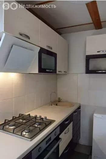 Дом в Калининградская область, Гурьевский муниципальный округ, посёлок ... - Фото 2