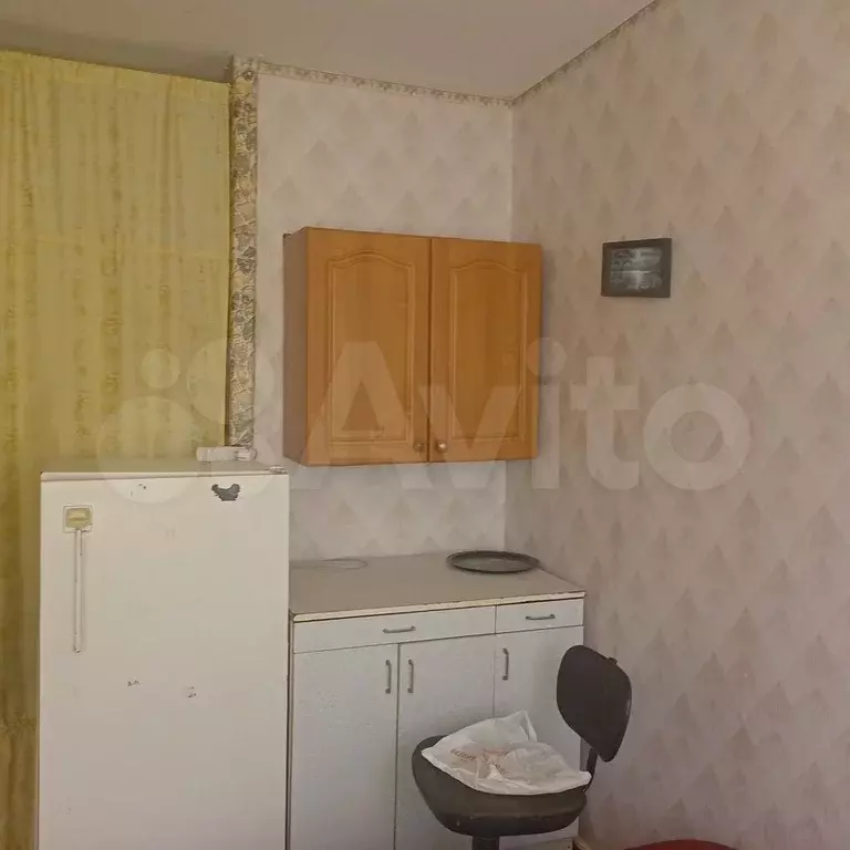 Комната 10,7 м в 4-к., 1/5 эт. - Фото 1