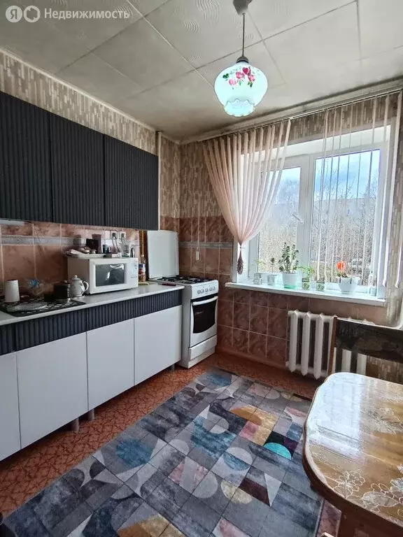 2-комнатная квартира: Верхний Тагил, Лесная улица, 9 (51 м) - Фото 1