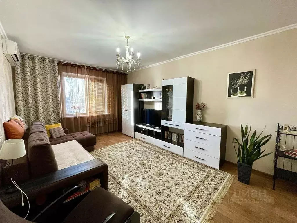 1-к кв. Белгородская область, Старый Оскол ул. Крутикова, 17 (39.6 м) - Фото 1