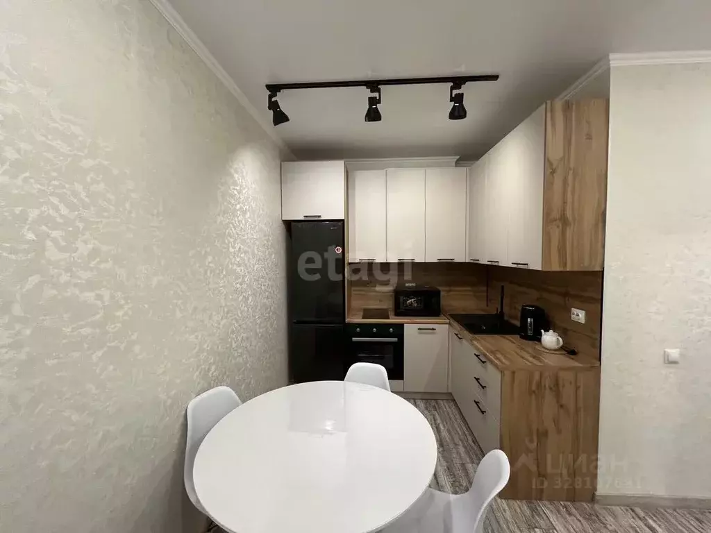 1-к кв. Тюменская область, Тюмень ул. Новоселов, 105 (40.0 м) - Фото 2