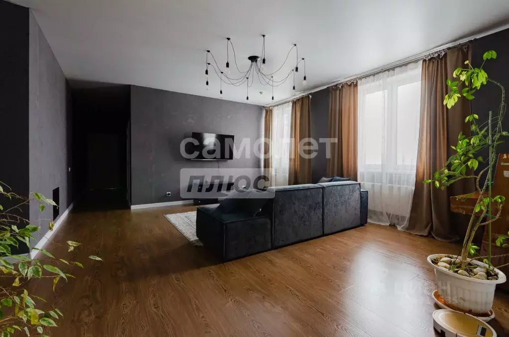 3-к кв. Челябинская область, Челябинск ул. Толбухина, 5 (93.6 м) - Фото 2