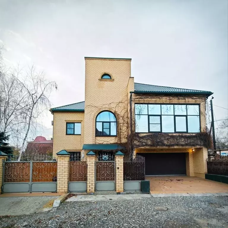 Коттедж в Астраханская область, Астрахань пер. 8-й Заводской (305 м) - Фото 2