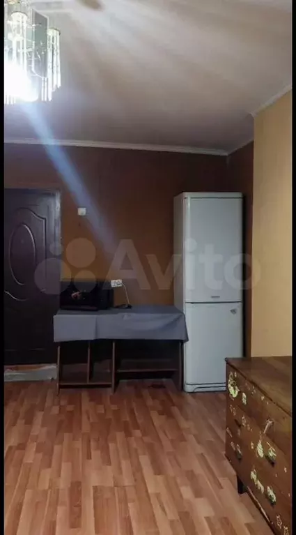 Комната 17 м в 4-к., 4/4 эт. - Фото 1