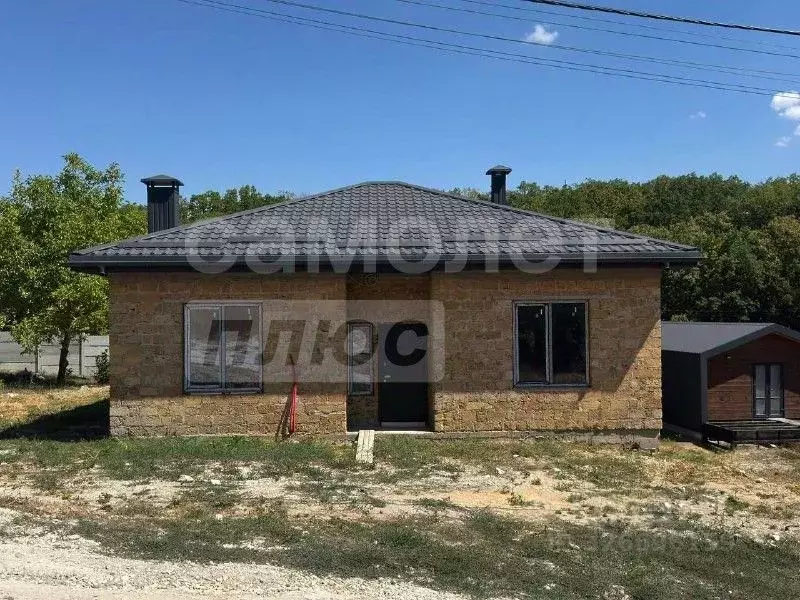 Дом в Крым, Симферопольский район, Перовское с/пос, Лесное ТСН ул. ... - Фото 2