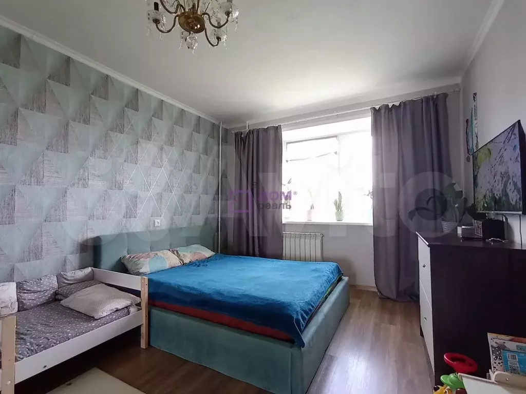 1-к. квартира, 40 м, 8/9 эт. - Фото 1