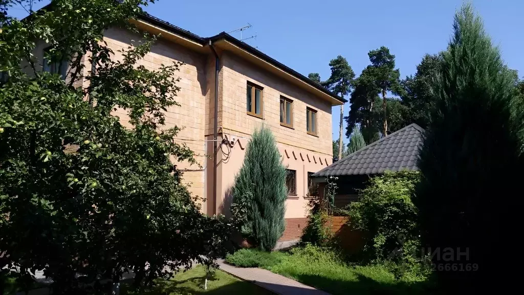 Дом в Московская область, Люберцы городской округ, Малаховка рп ул. ... - Фото 1