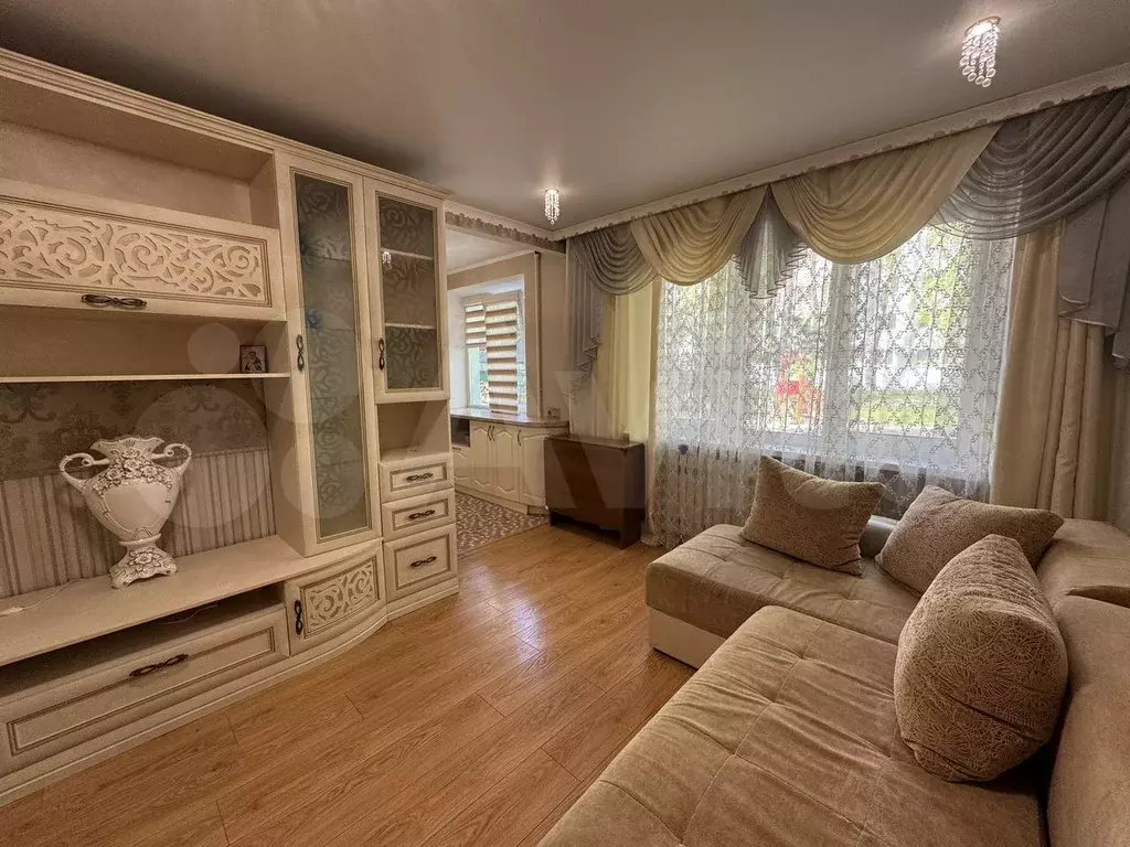 3-к. квартира, 65 м, 1/5 эт. - Фото 0