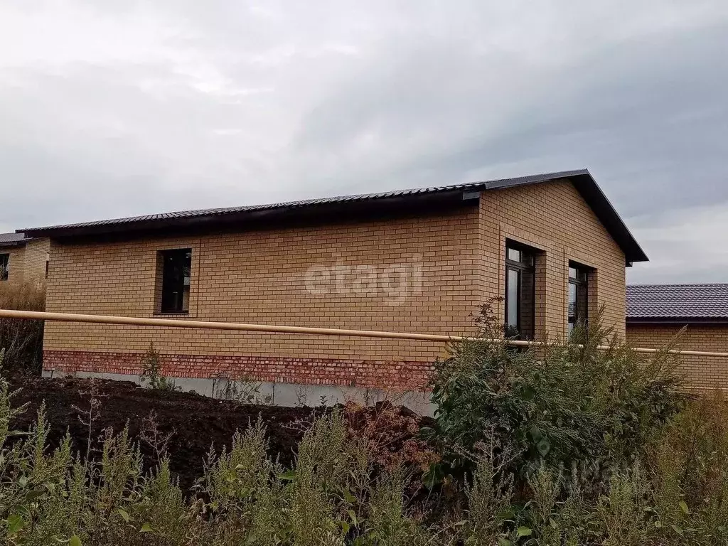 Дом в Саратовская область, Саратов проезд 2-й Питерский, 52 (156 м) - Фото 0