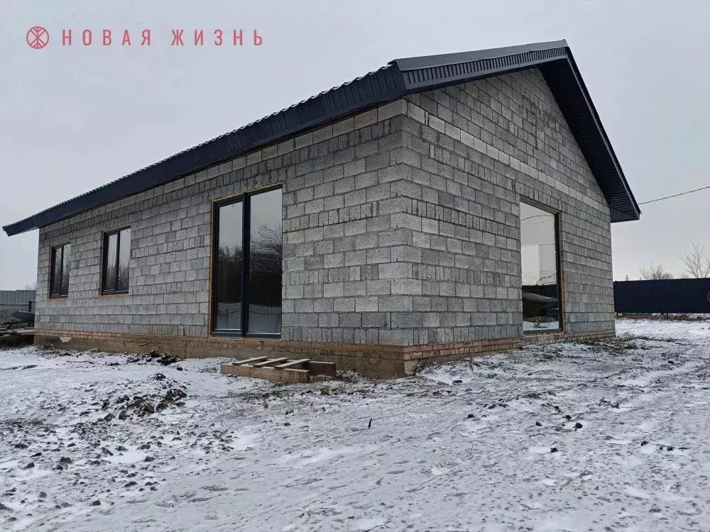 Коттедж в Самарская область, Волжский район, Дубовый Умет с/пос ул. ... - Фото 1