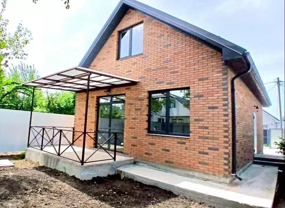 Дом в Ростовская область, Новошахтинск ул. Павлова (120 м) - Фото 0