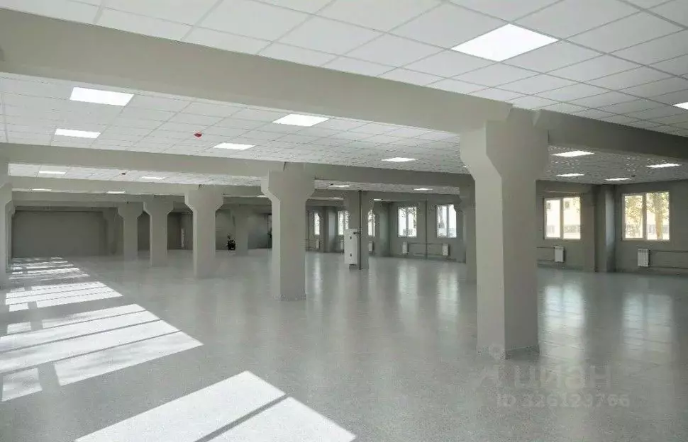 Помещение свободного назначения в Санкт-Петербург, Санкт-Петербург, ... - Фото 1