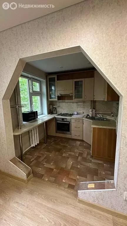 3-комнатная квартира: Сыктывкар, Октябрьский проспект, 130 (61.1 м) - Фото 1