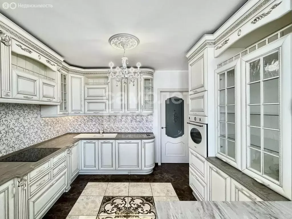 4-комнатная квартира: Московский, улица Бианки, 6к3 (100 м) - Фото 1